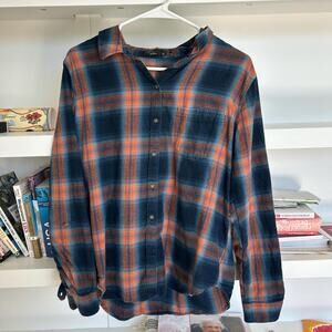 Prana Soft and cozy lightweight flannel